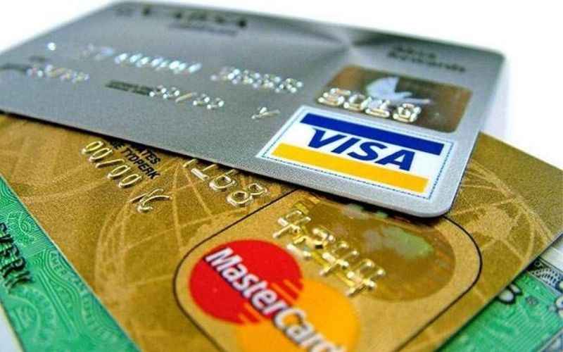 Bạn cần có CMND/CCCD/Hộ chiếu để mở thẻ thanh toán quốc tế