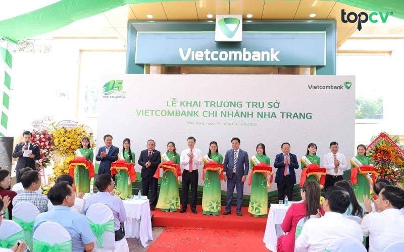 Vietcombank là ngân hàng uy tín, môi trường làm việc lý tưởng 